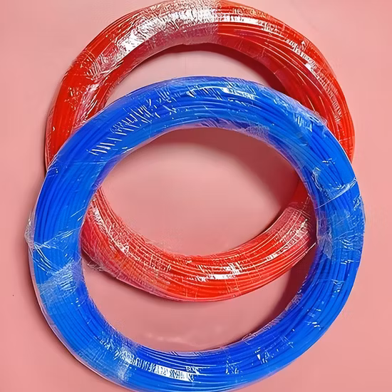 Tubo in politetrafluoroetilene (PTFE) in PFA